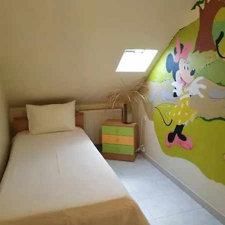 Mina's Apartment *