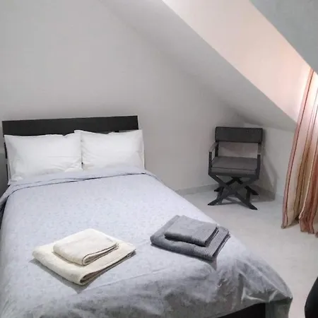 Mina's Apartment Trikala (Thessaly)