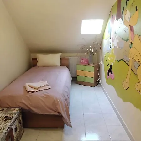 Apartment Mina's *