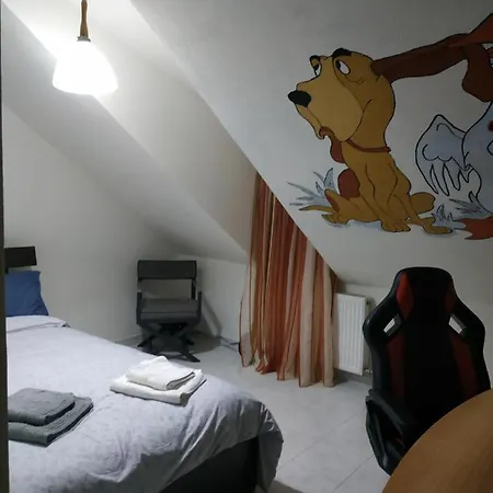 Mina's Apartment *